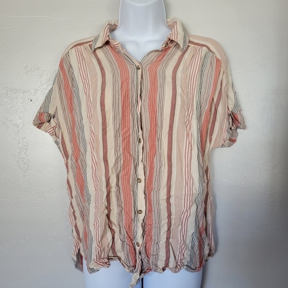 Universal Thread Striped Button Up Short Sleeve Shirt Fall Colors Stripes Beige - Picture 1 of 6